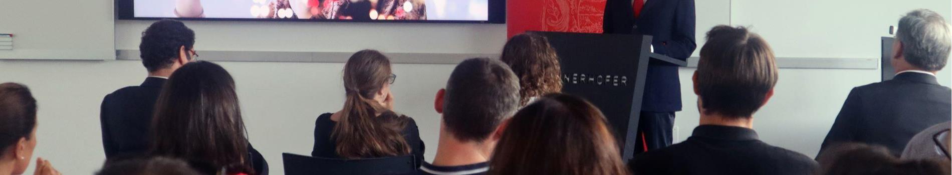 Abschlussevent mit Fokus auf die Kollaboration zwischen Mensch und Maschine