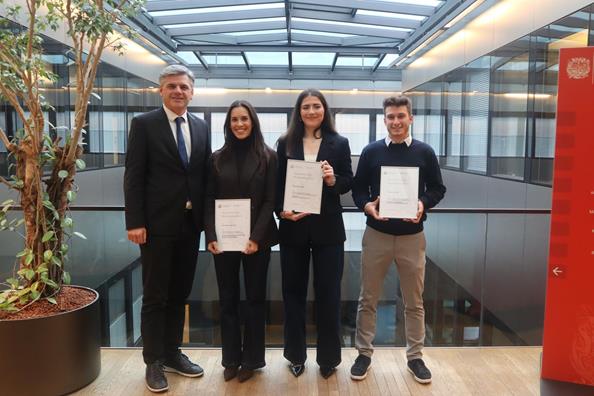 2025-11-25-lun-schmittner-moratelli-schmidt-c-hk