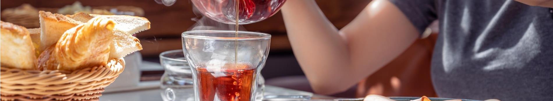 fruehstueck-frau-c-shutterstock